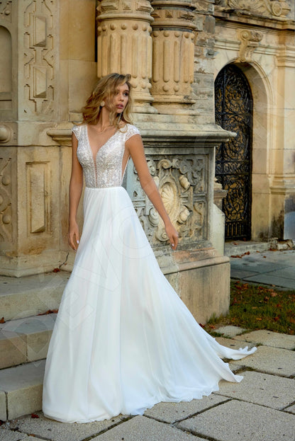 Sofiya A-line Deep V-neck Milk Wedding dress
