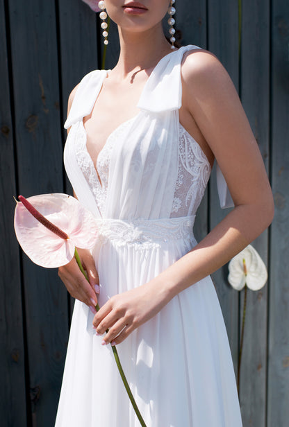 Kavili A-line V-neck Off White Wedding dress