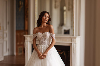 Jade-Chloé A-line Sweetheart Milk Wedding dress