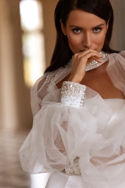 Jade-Marie A-line Straight across Milk Wedding dress