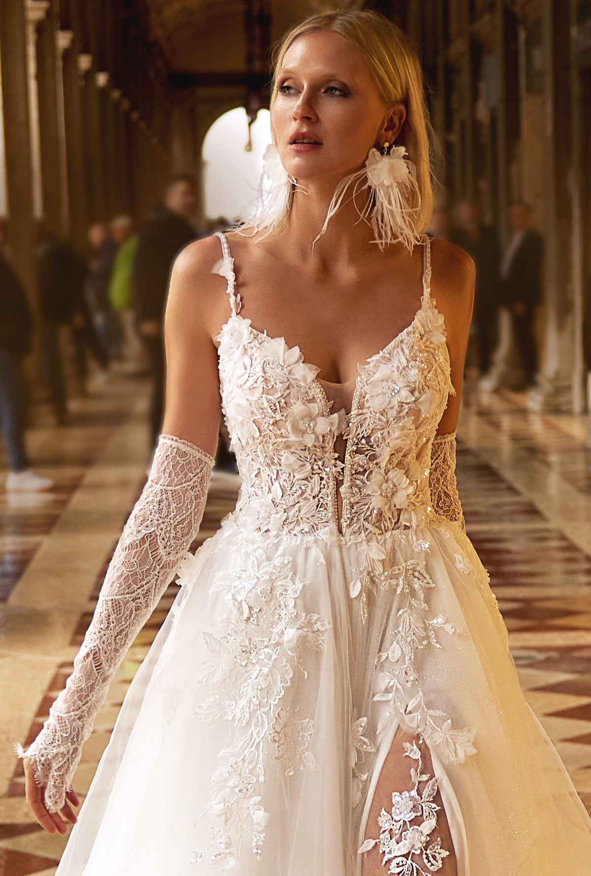 Ariane A-line V-neck Milk Wedding dress