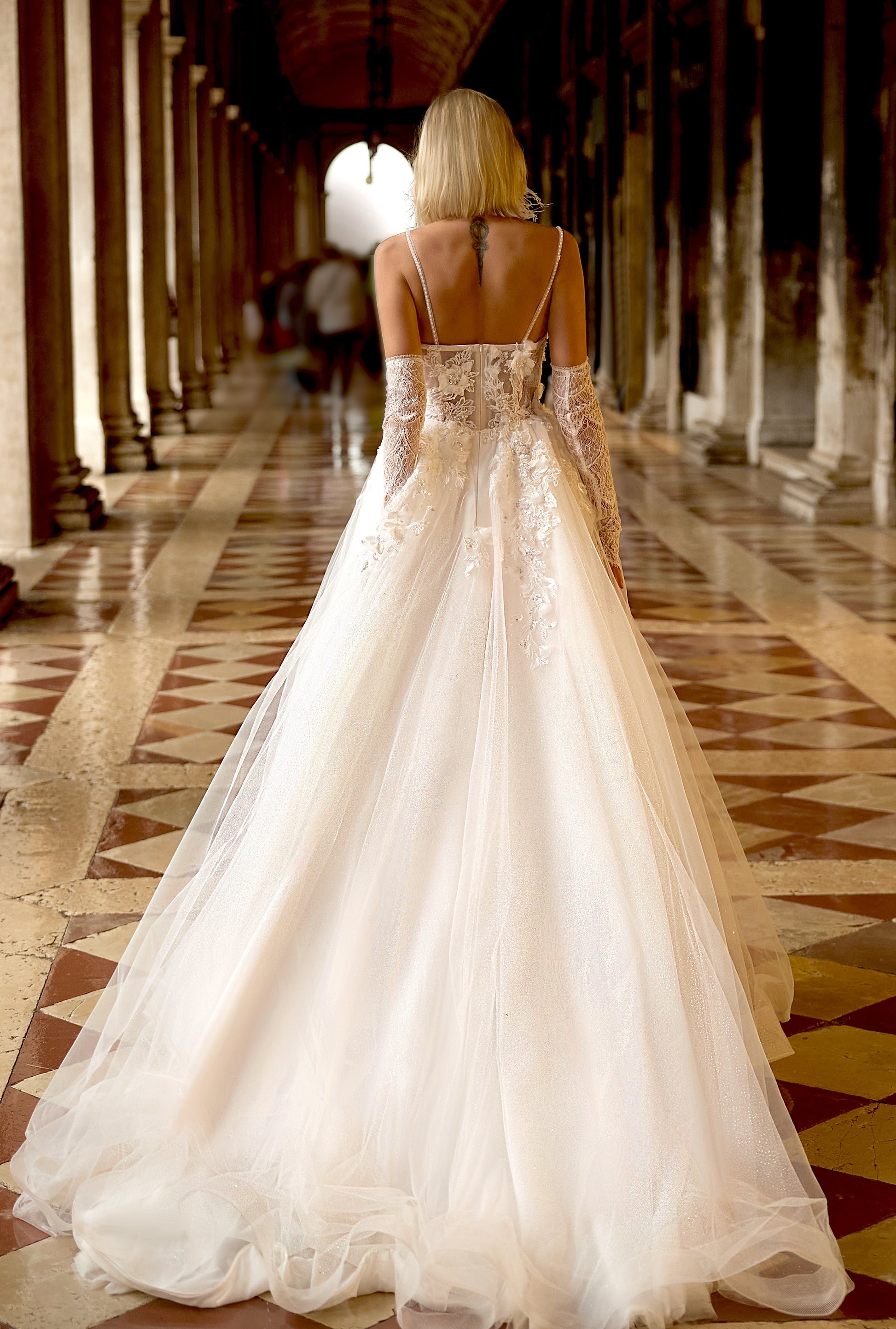 Ariane A-line V-neck Milk Wedding dress