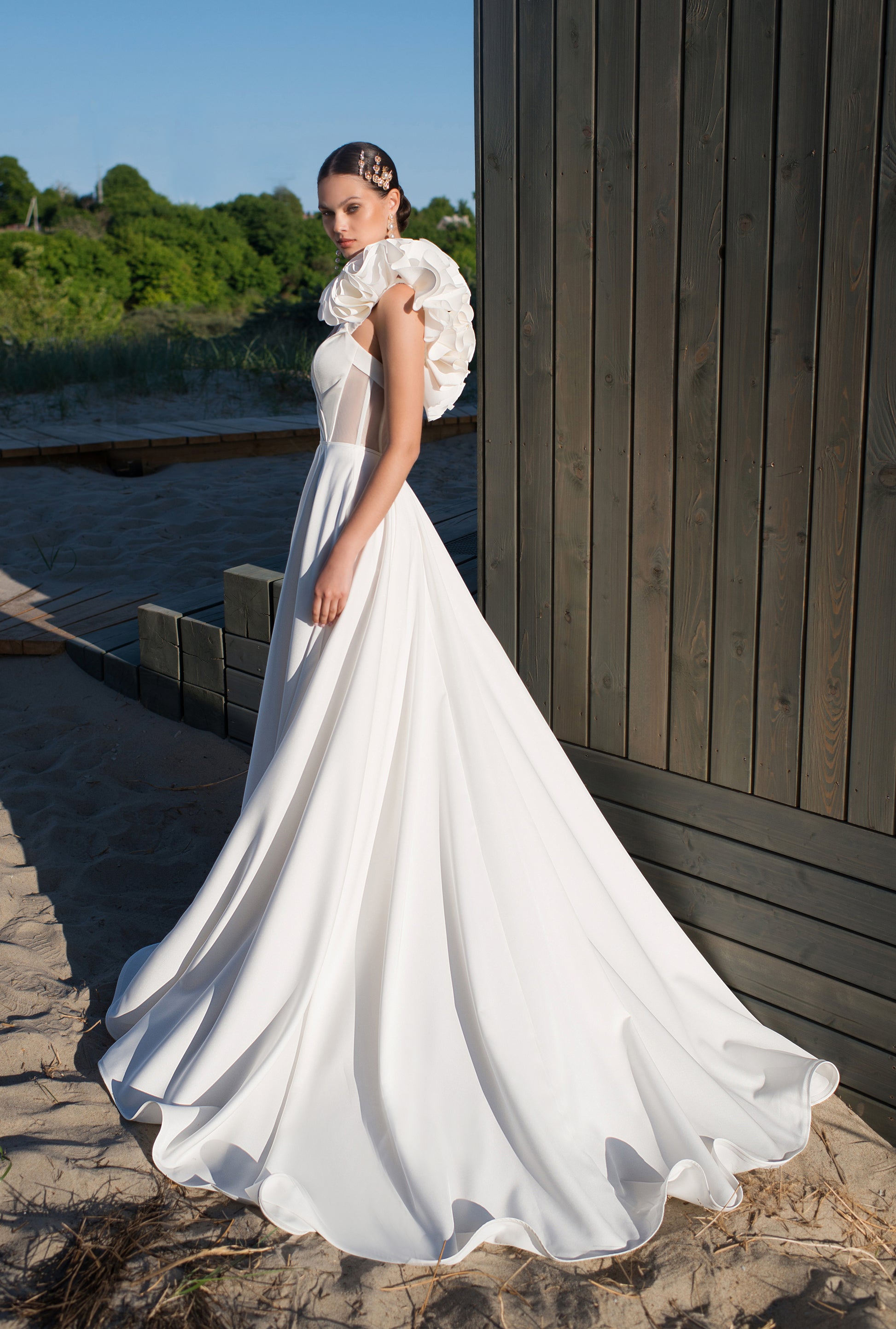 Aizevi A-line Sweetheart Off-White Wedding dress