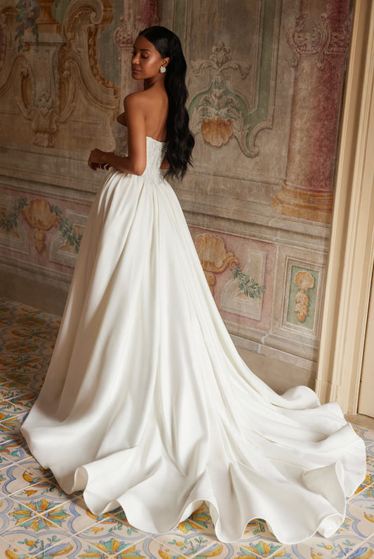 Arabelly A-line Straight across Ivory Wedding dress