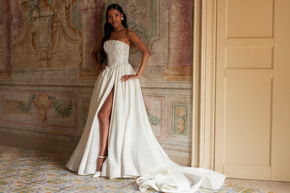 Arabelly A-line Straight across Ivory Wedding dress