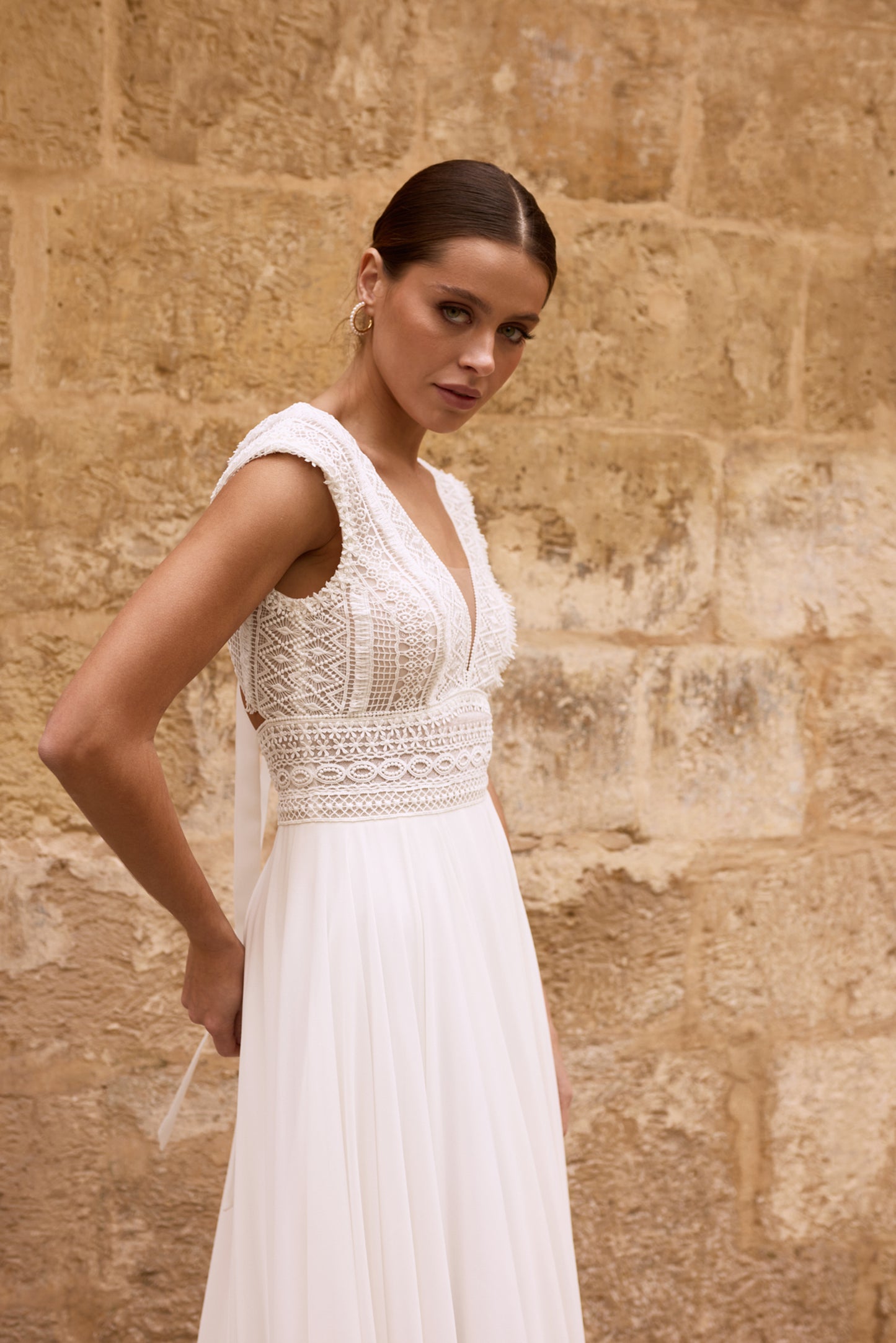 Avenel A-line V-neck Milk Wedding dress