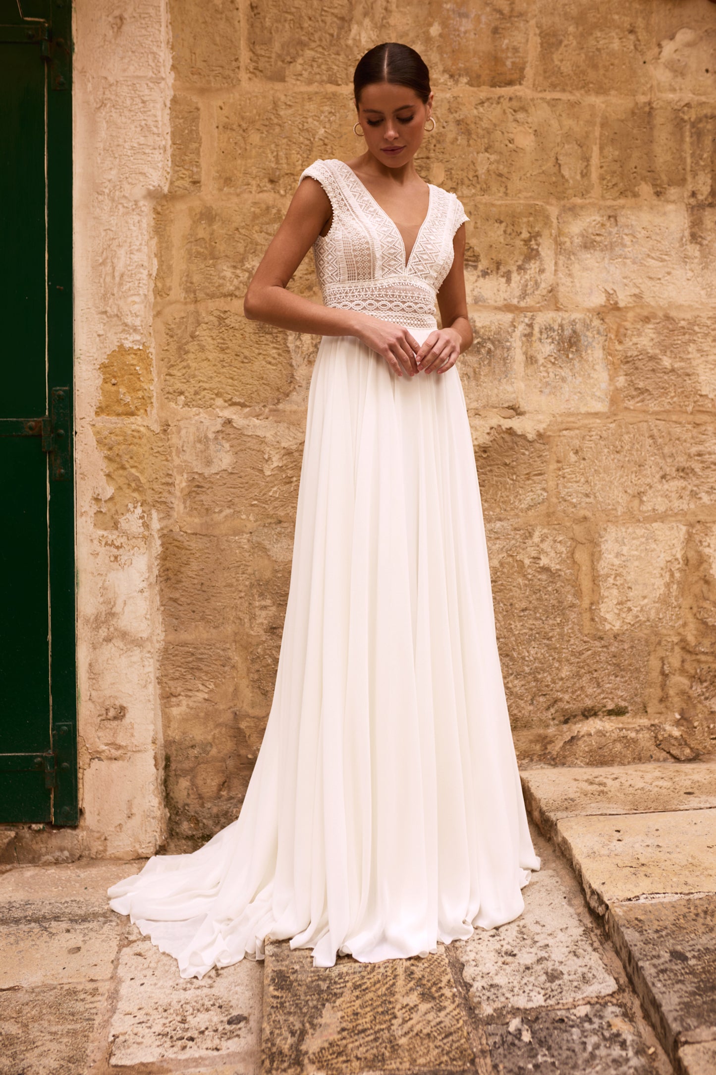 Avenel A-line V-neck Milk Wedding dress