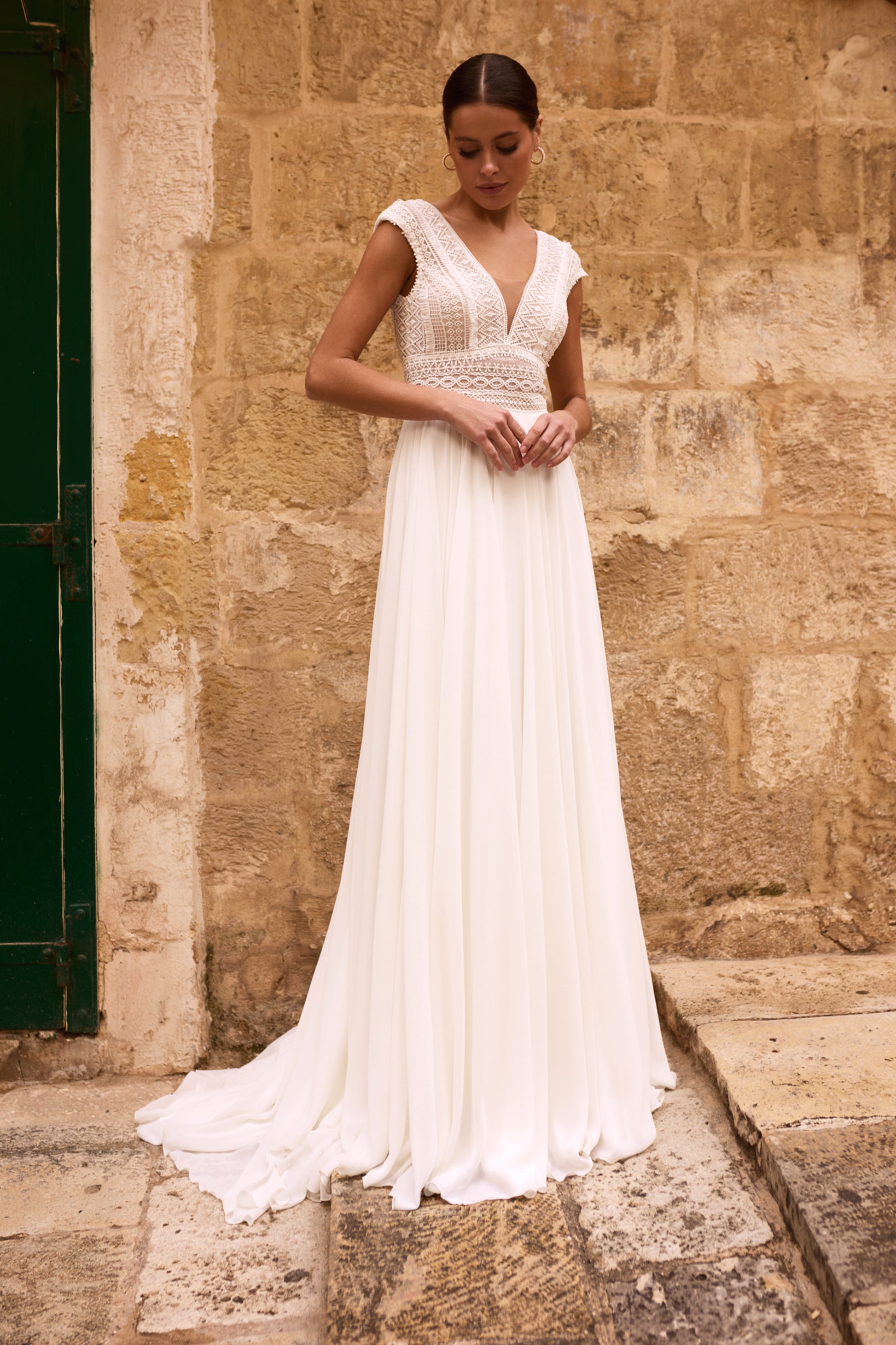 Avenel A-line V-neck Milk Wedding dress
