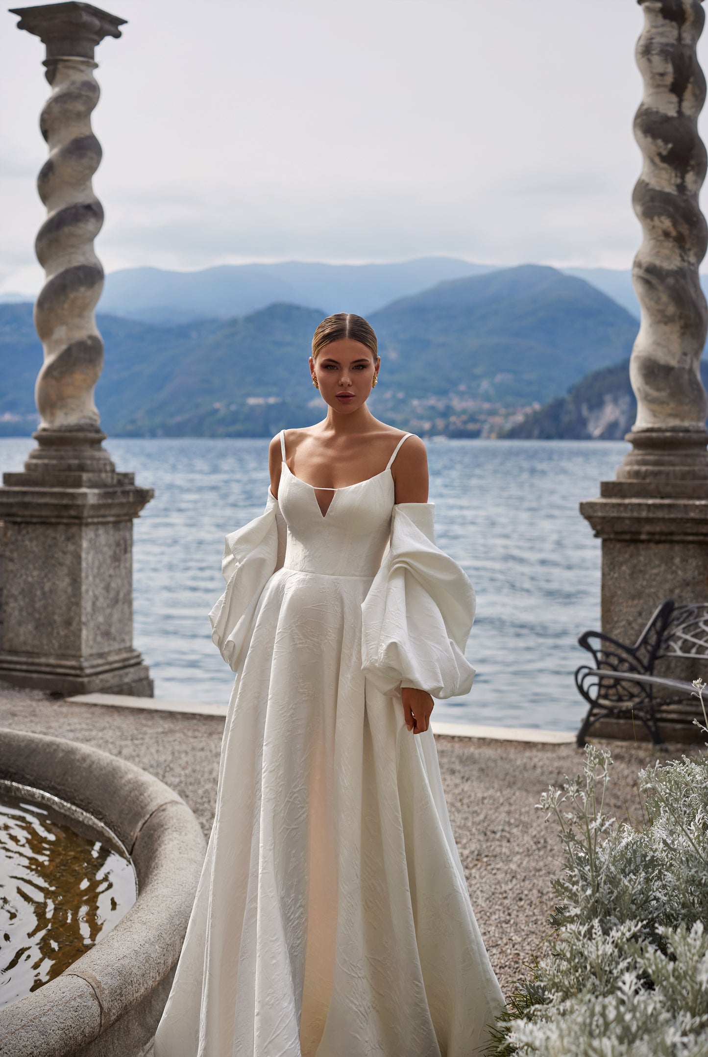 Avita A-line Sweetheart Milk Wedding dress