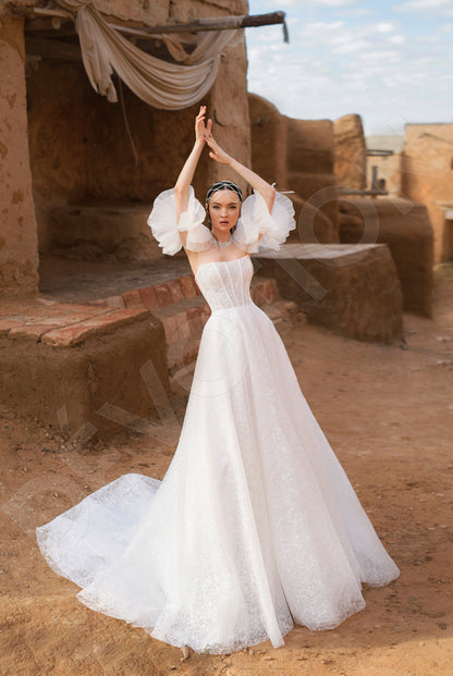 Djeralda A-line Straight Across Off White Wedding dress