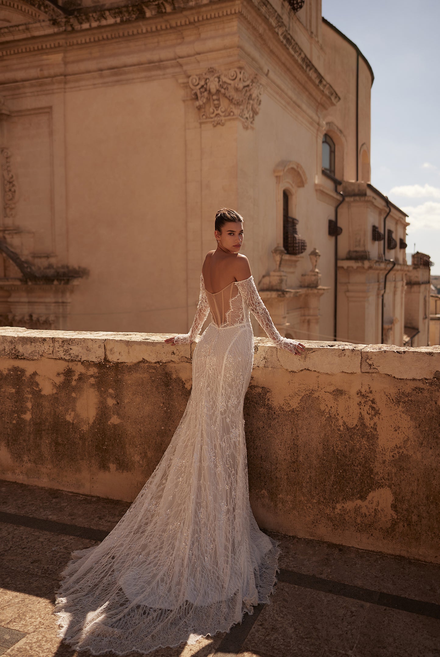 Kylie Trumpet/Mermaid Off Shoulder Milk Wedding dress