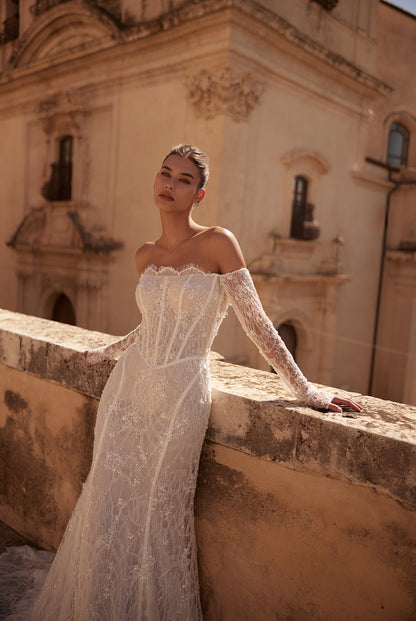 Kylie Trumpet/Mermaid Off Shoulder Milk Wedding dress