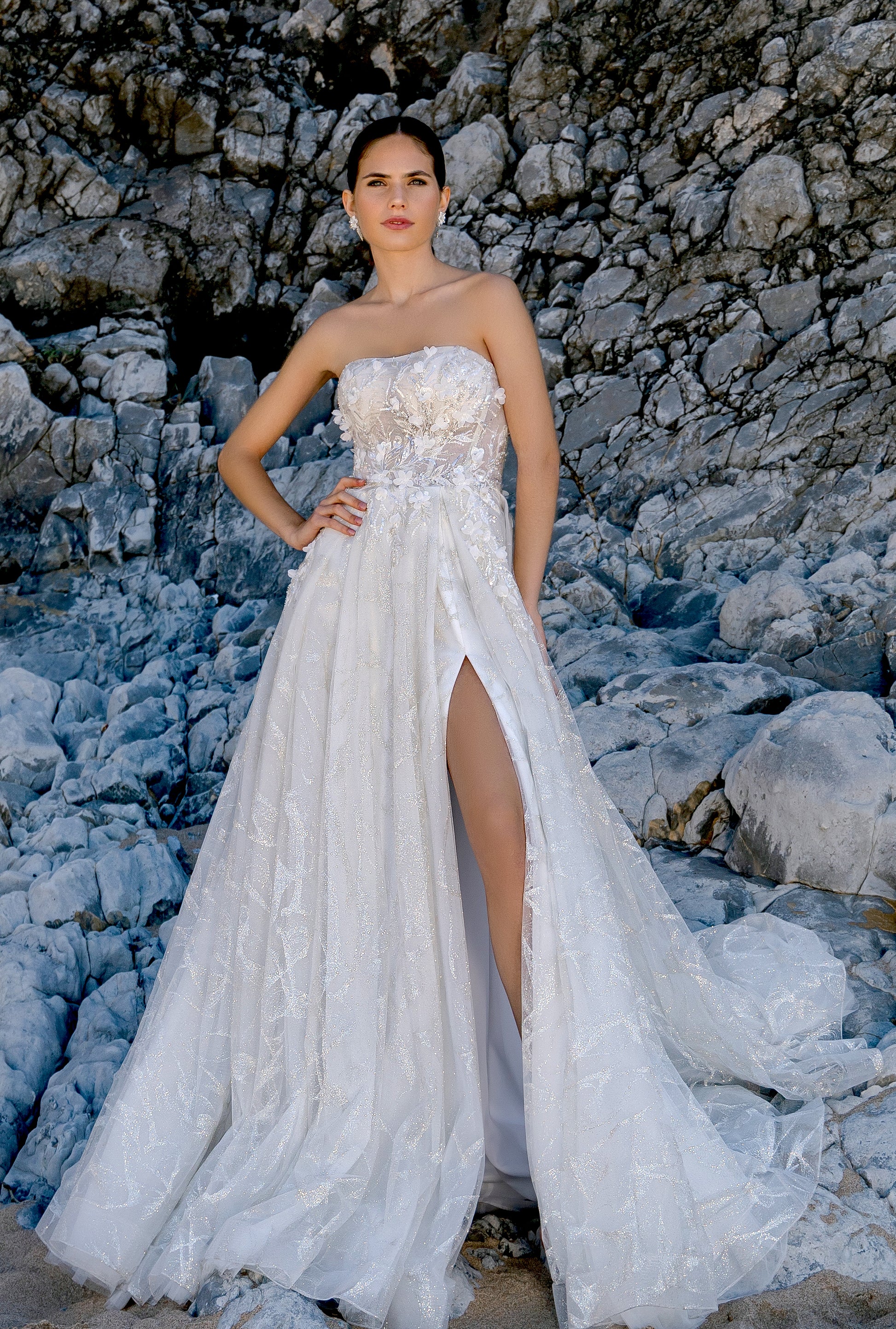 Andreia A-line Straight across Milk Wedding dress
