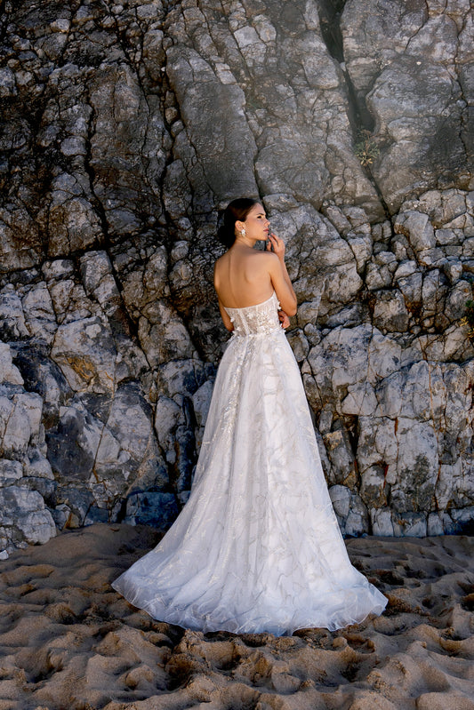 Andreia A-line Straight across Milk Wedding dress