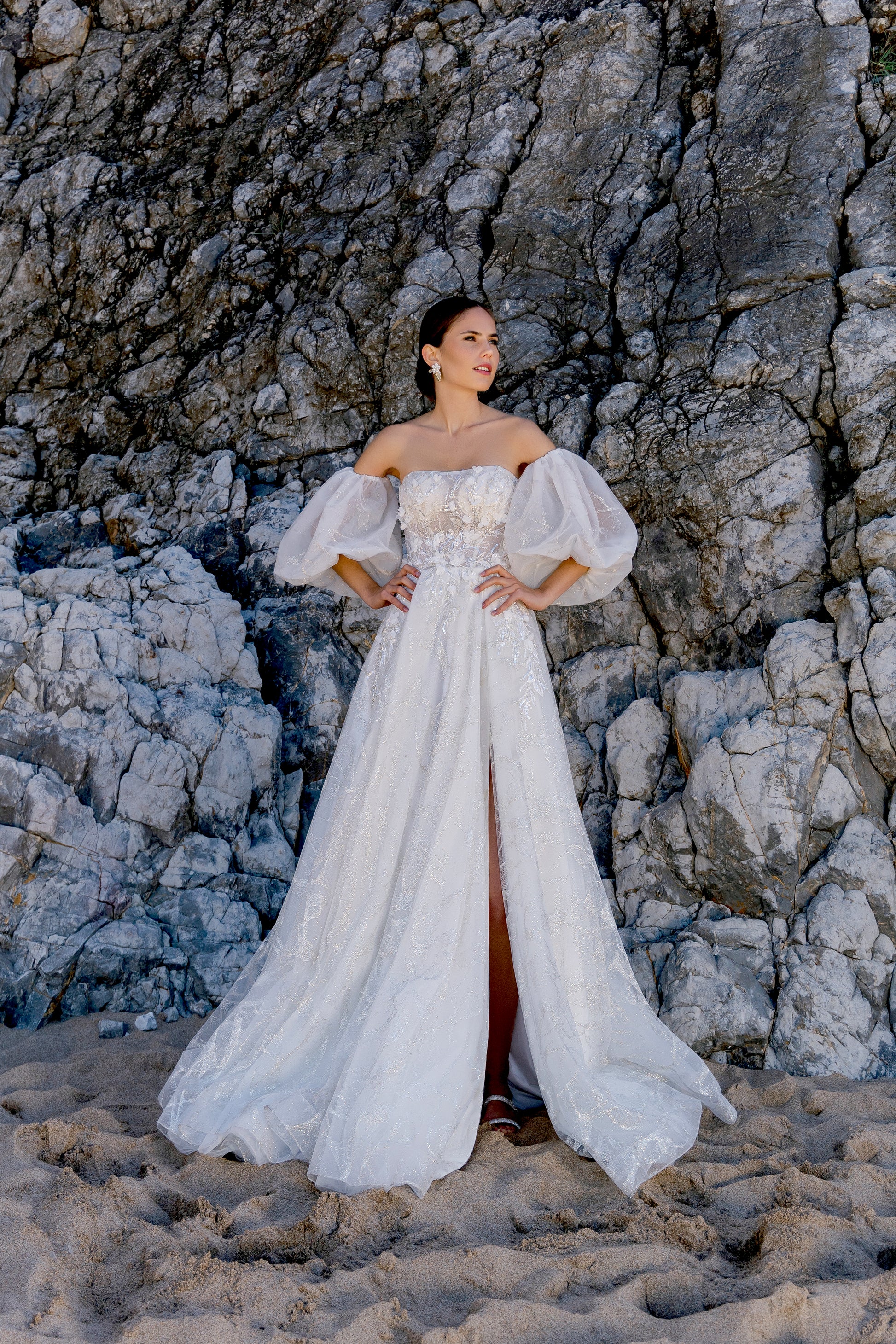 Andreia A-line Straight across Milk Wedding dress