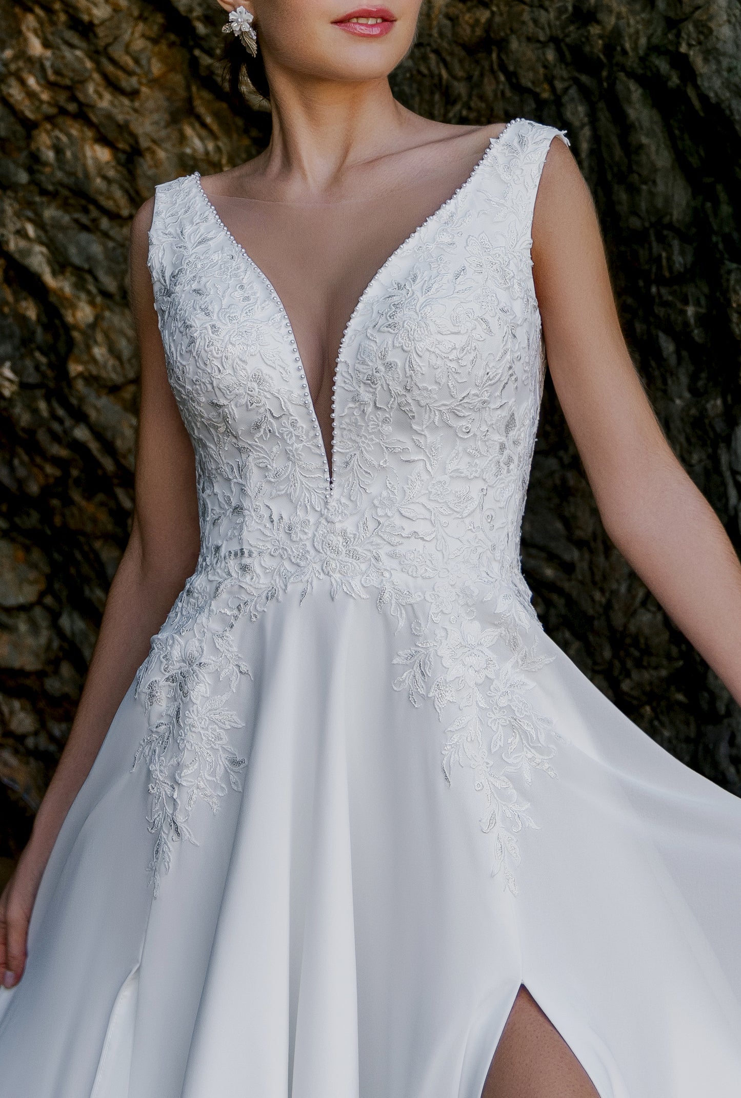 Silvie A-line V-neck Milk Wedding dress