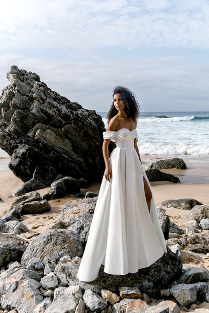 Astras A-line  Off-shoulder/Drop shoulders Milk Wedding dress