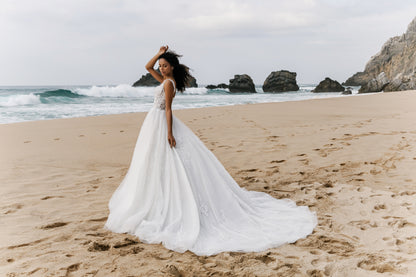 Aura A-line Sweetheart Milk Wedding dress