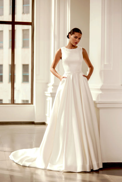 Agnes A-line Scoop Ivory Wedding dress