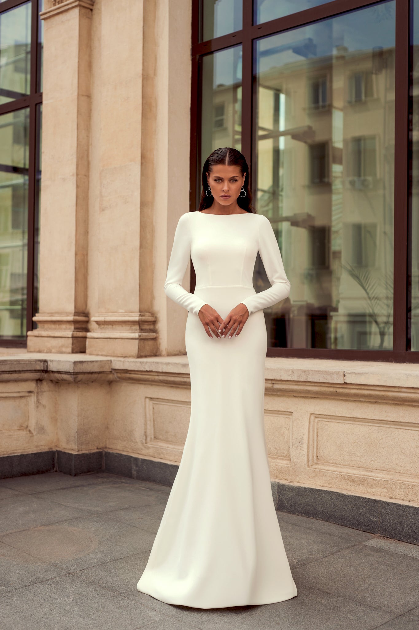 Rebecca Trumpet/Mermaid Boat/Bateau Ivory Wedding dress