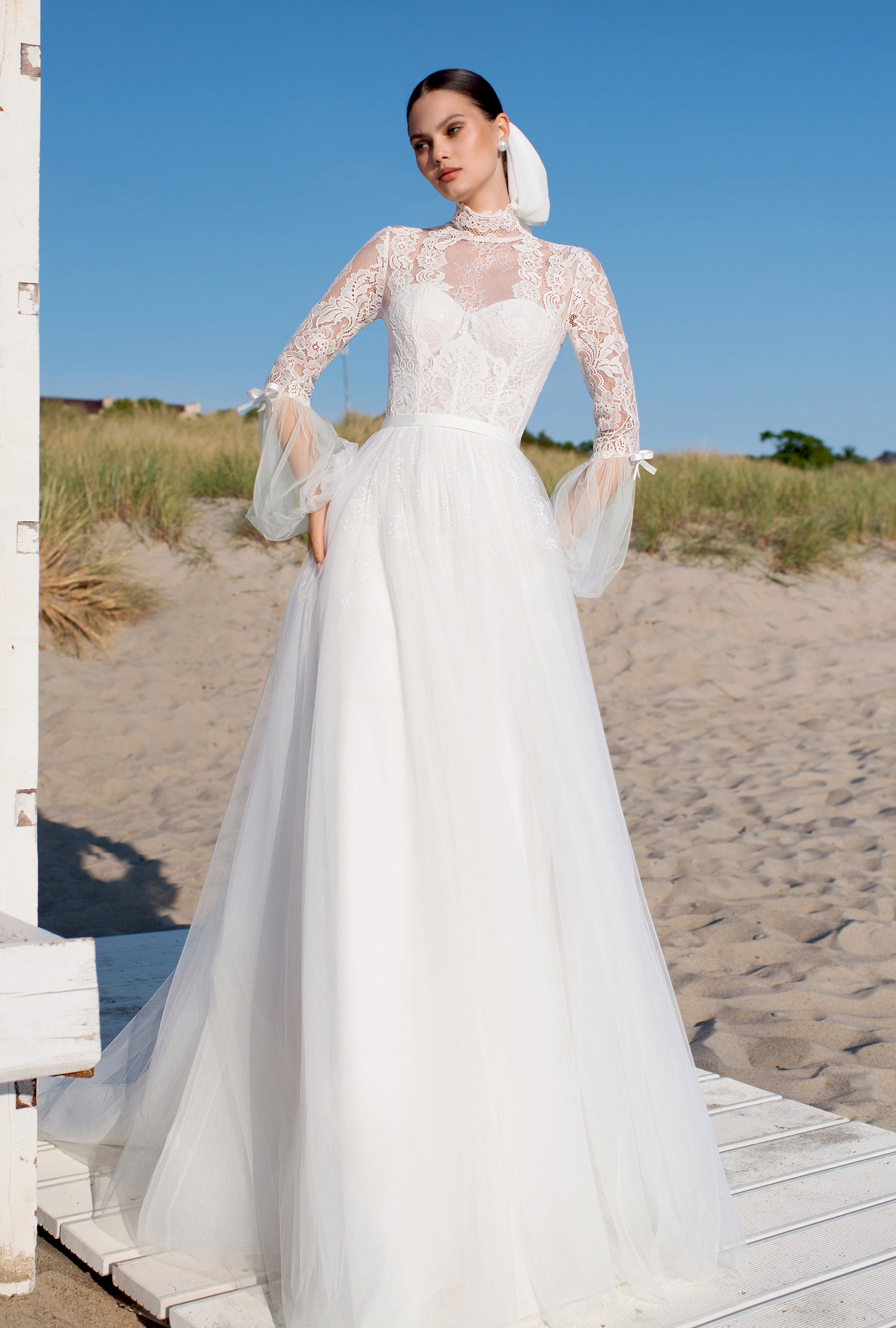 Stinga A-line High neck Off White Wedding dress