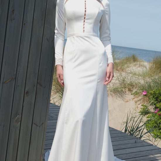Elensher Trumpet/Mermaid High neck Off White Wedding dress