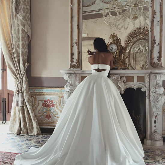 Delphina Princess/Ball Gown Straight across Ivory Wedding dress