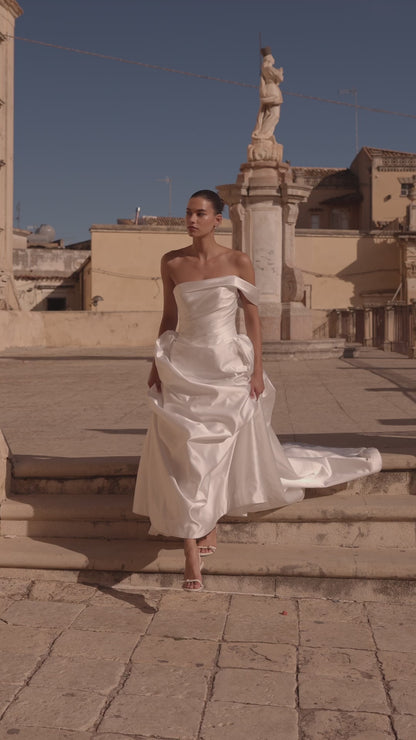 Lidia A-line Off-shoulder/Drop shoulders Milk Wedding dress