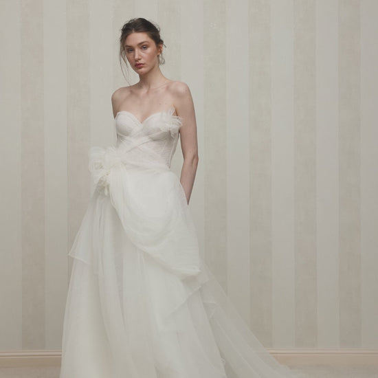 Nympha Two in one Sweetheart Milk Wedding dress