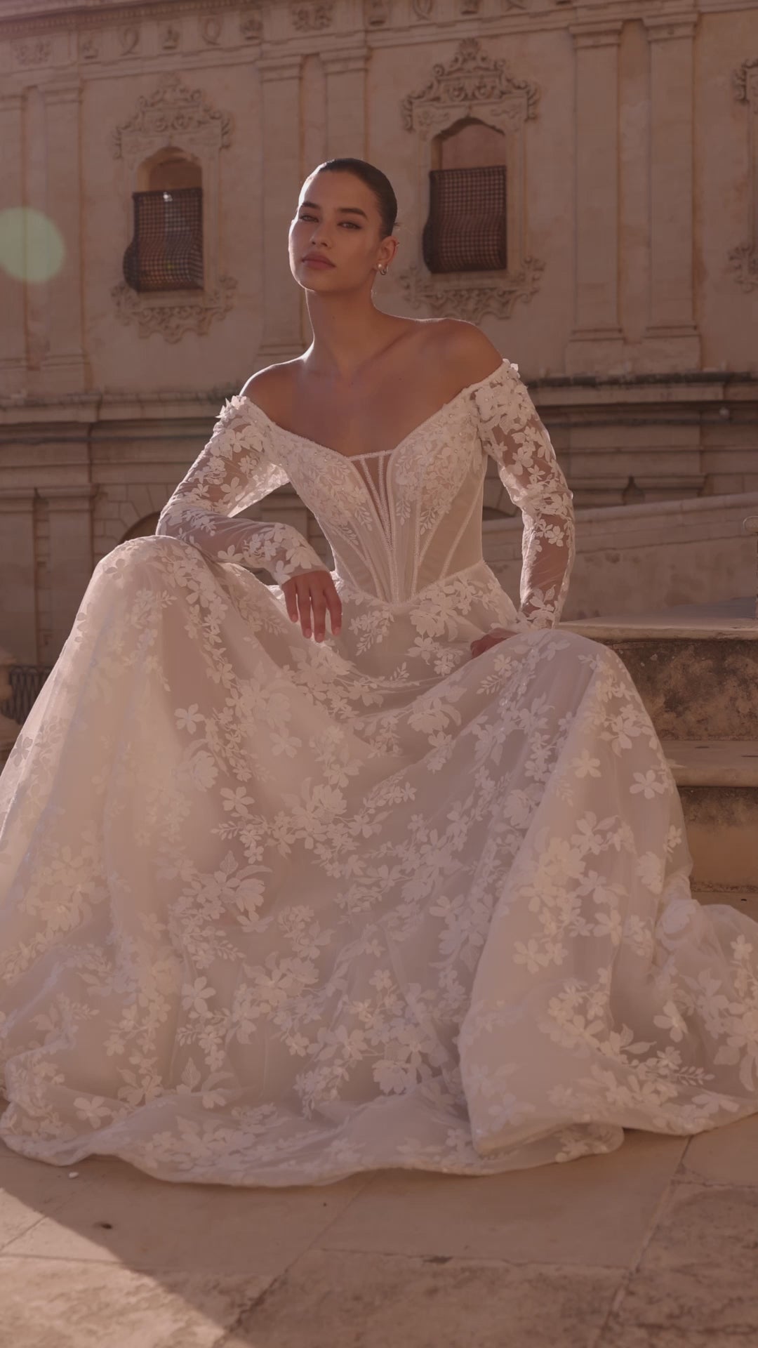 Samanda A-line Off-shoulder/Drop shoulders Milk Wedding dress video