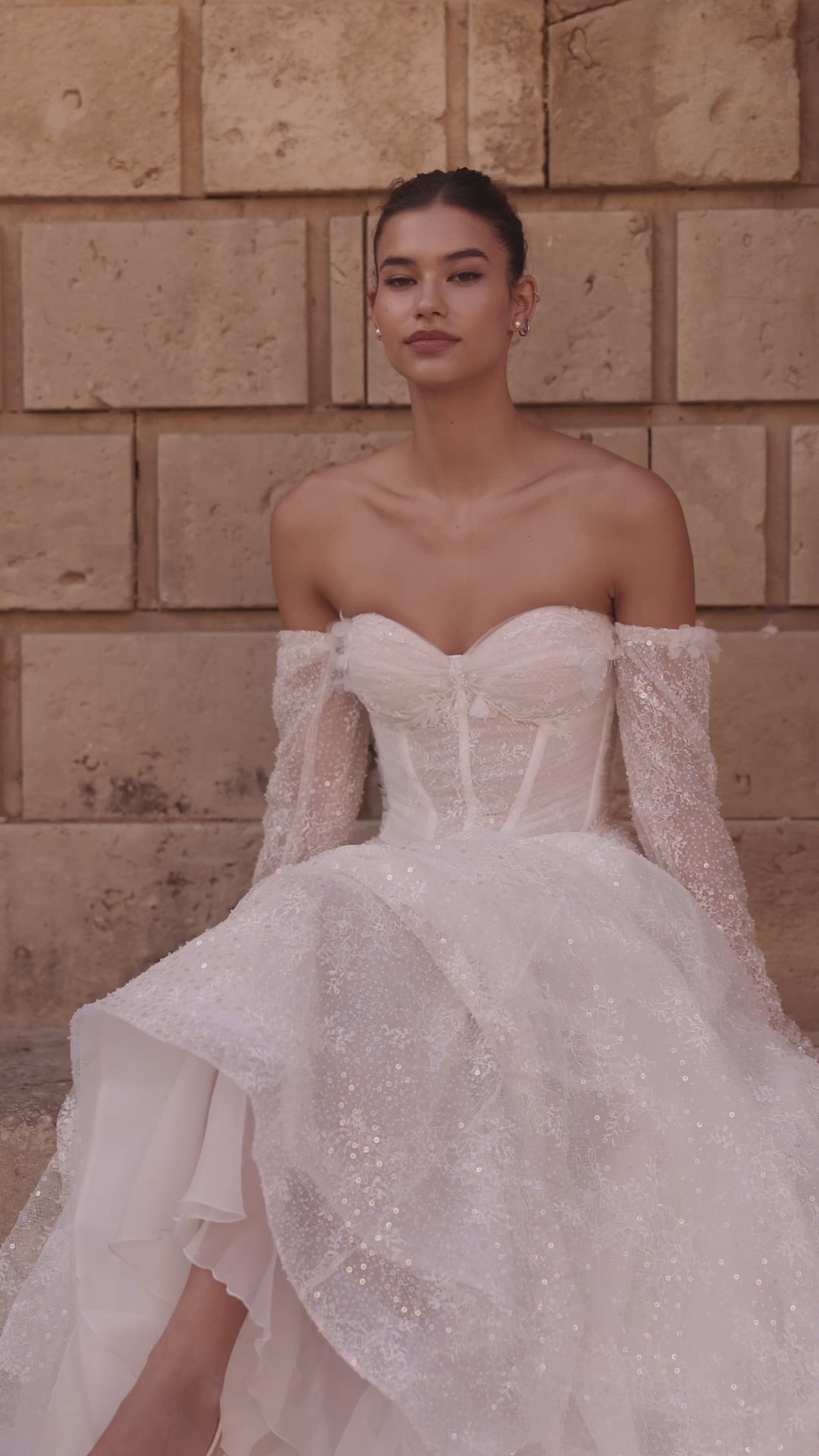 Fidella A-line Sweetheart Milk Wedding dress video