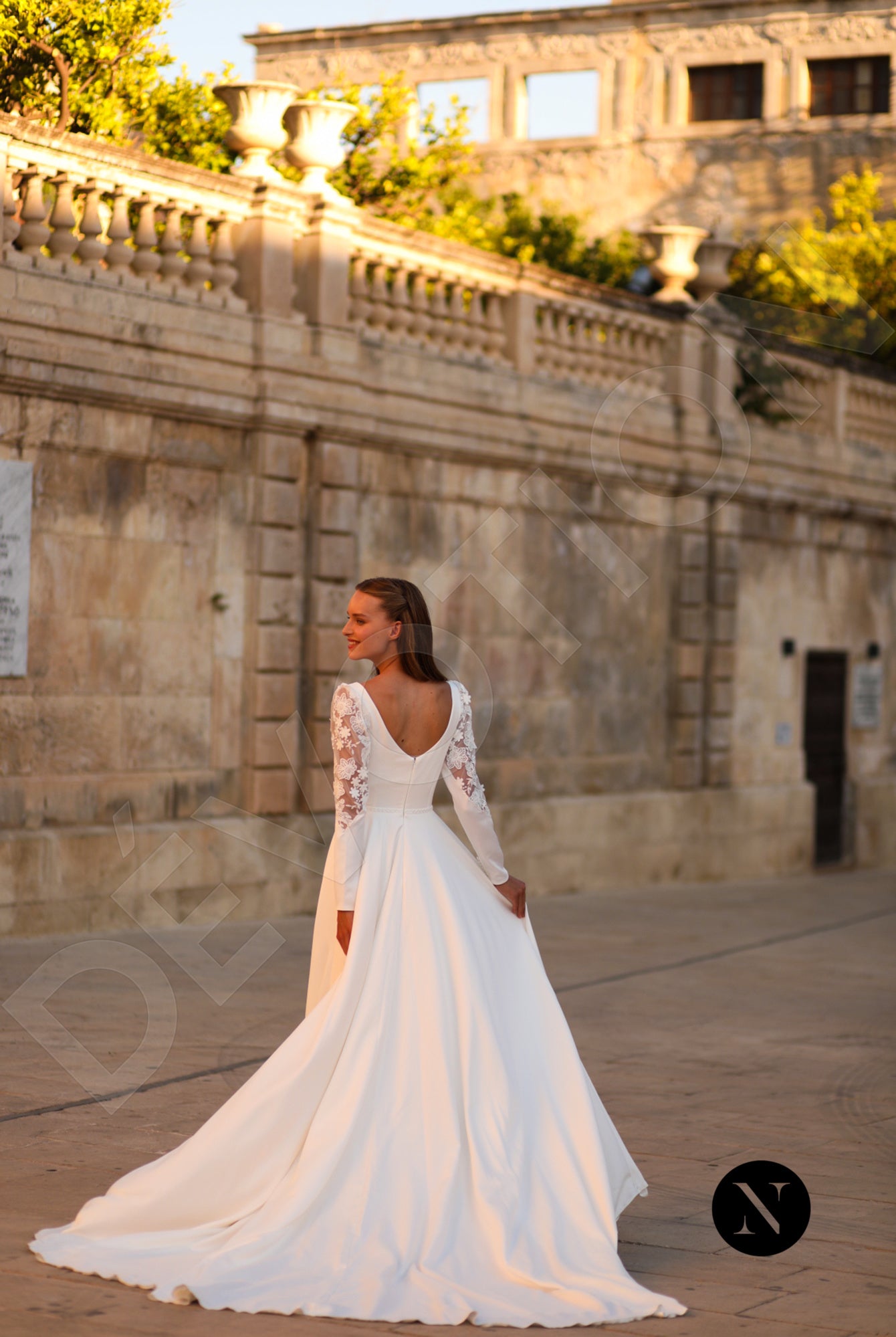 Roxana A-line V-neck Ivory Wedding dress 6