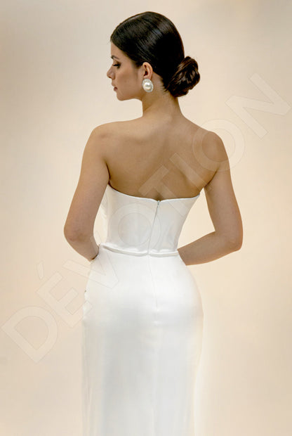 Greyla Sheath/Column Straight Across Light Ivory Wedding dress