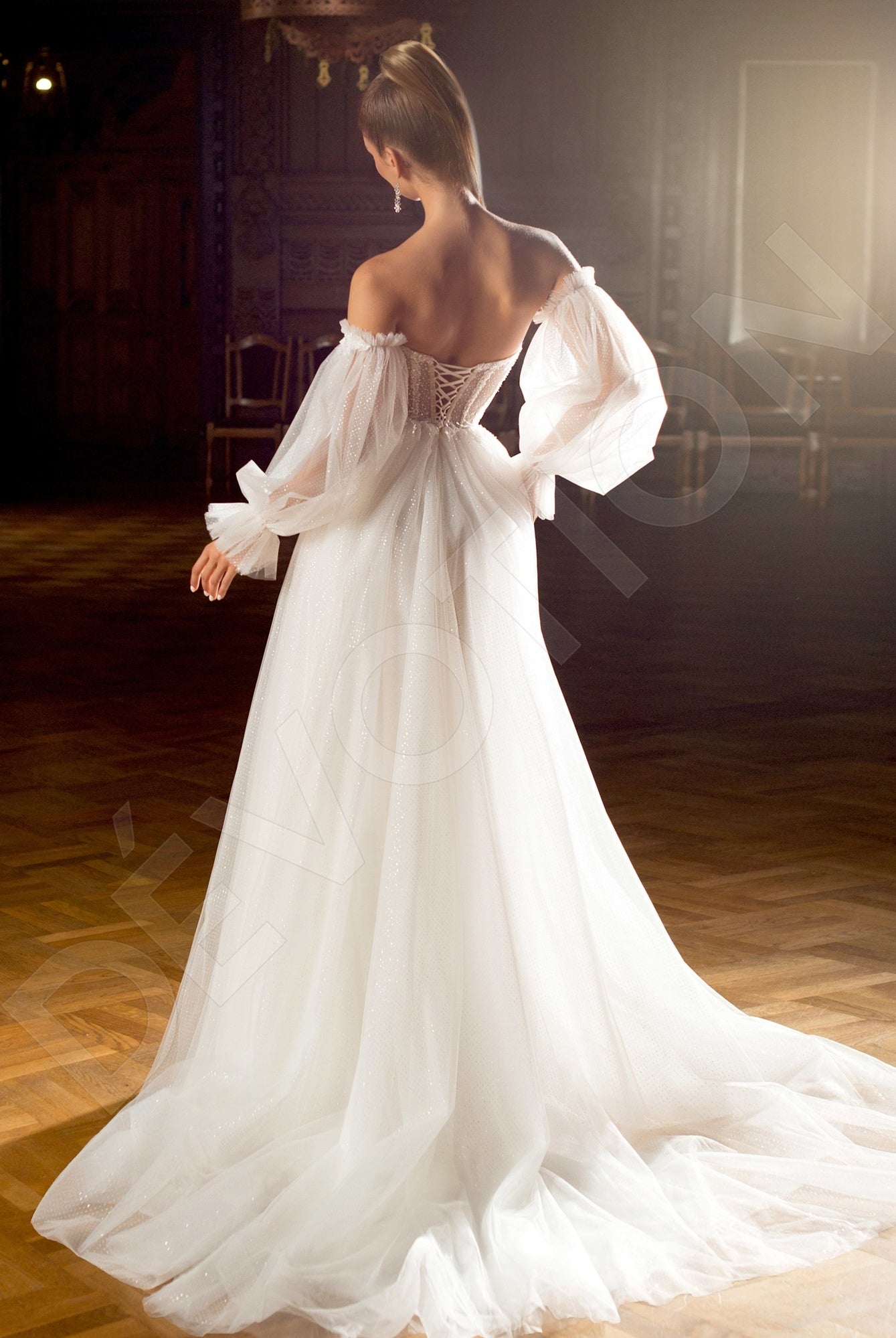 Fleur A-line Sweetheart Off White Wedding dress