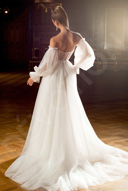 Fleur A-line Sweetheart Off White Wedding dress