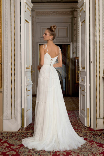 Ksailin A-line Sweetheart Off White Wedding dress