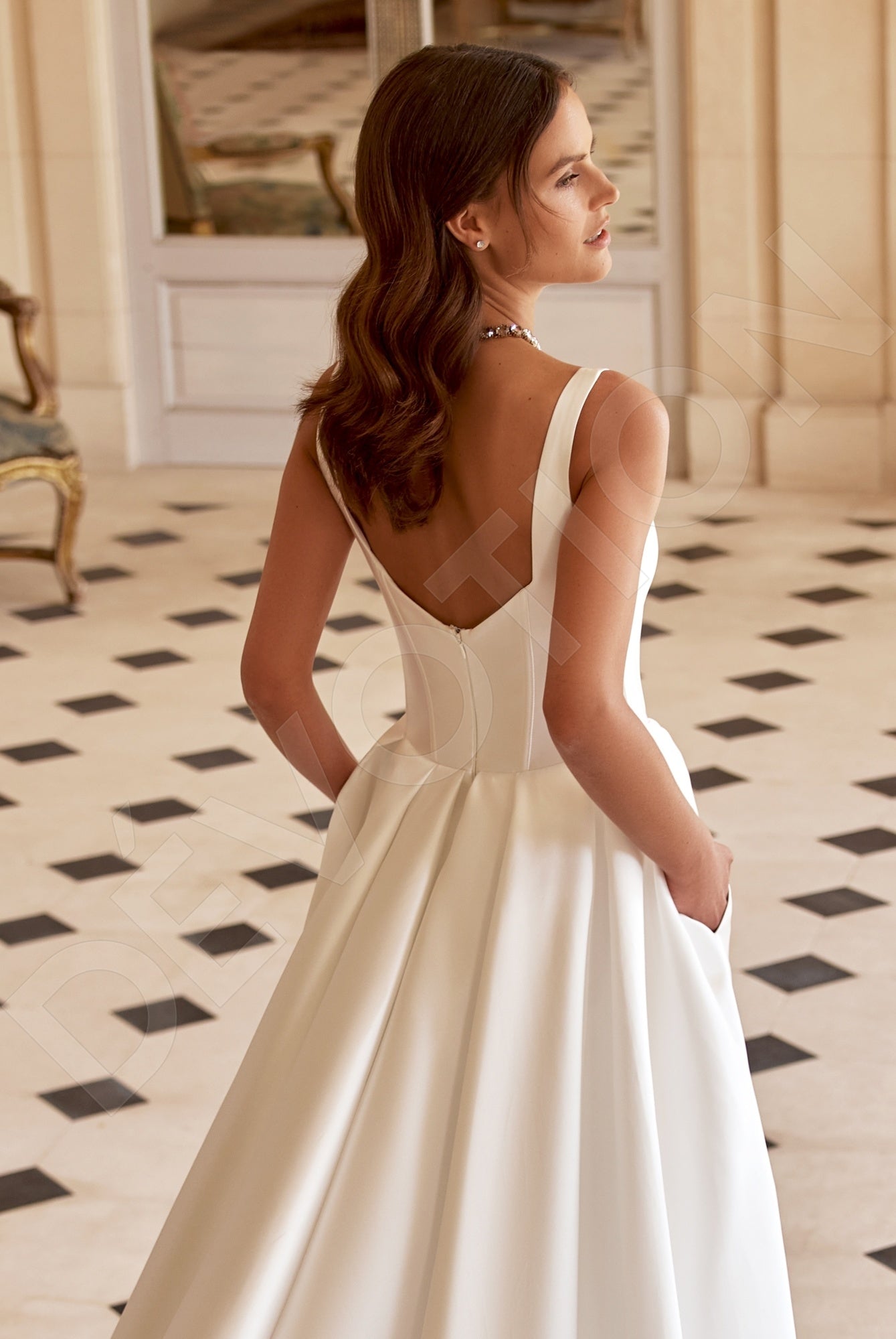 Veronela A-line Square Milk Wedding dress