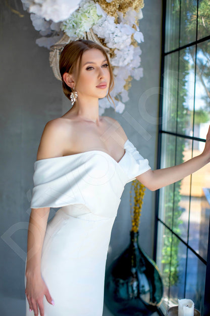 Francese Trumpet/Mermaid Off-shoulder/Drop shoulders Milk Wedding dress