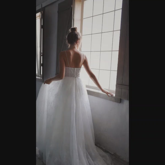 Camiela A-line V-neck Milk Wedding dress