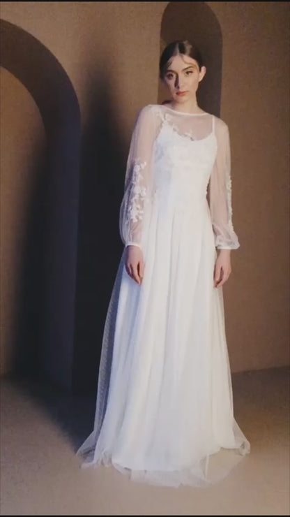 Mariania Two in one Boat/Bateau Milk Wedding dress