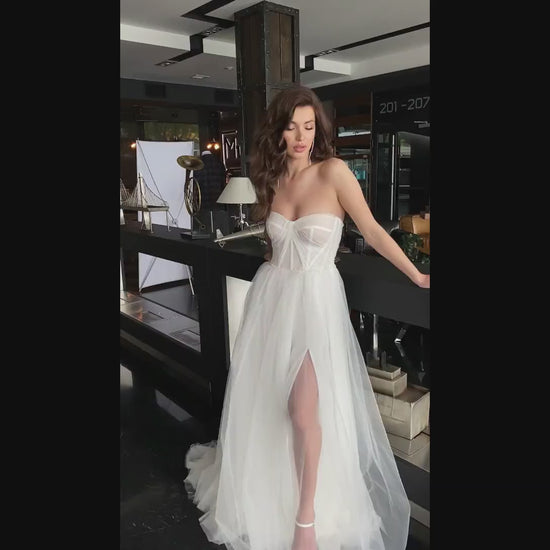Romi A-line Sweetheart Milk Wedding dress