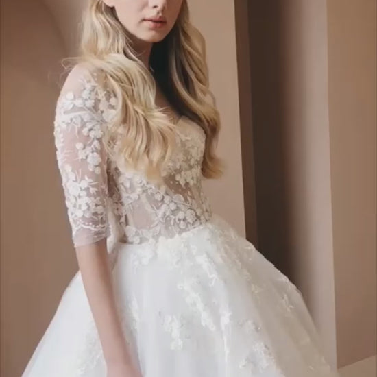 Alpina Princess/Ball Gown V-neck Milk Wedding dress