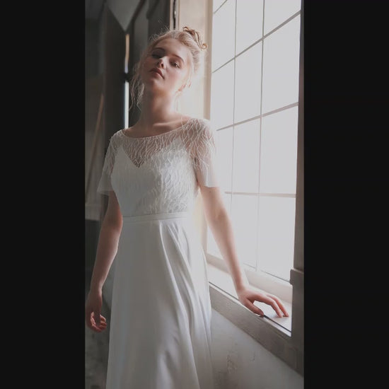 Erelima A-line Boat/Bateau Milk Wedding dress