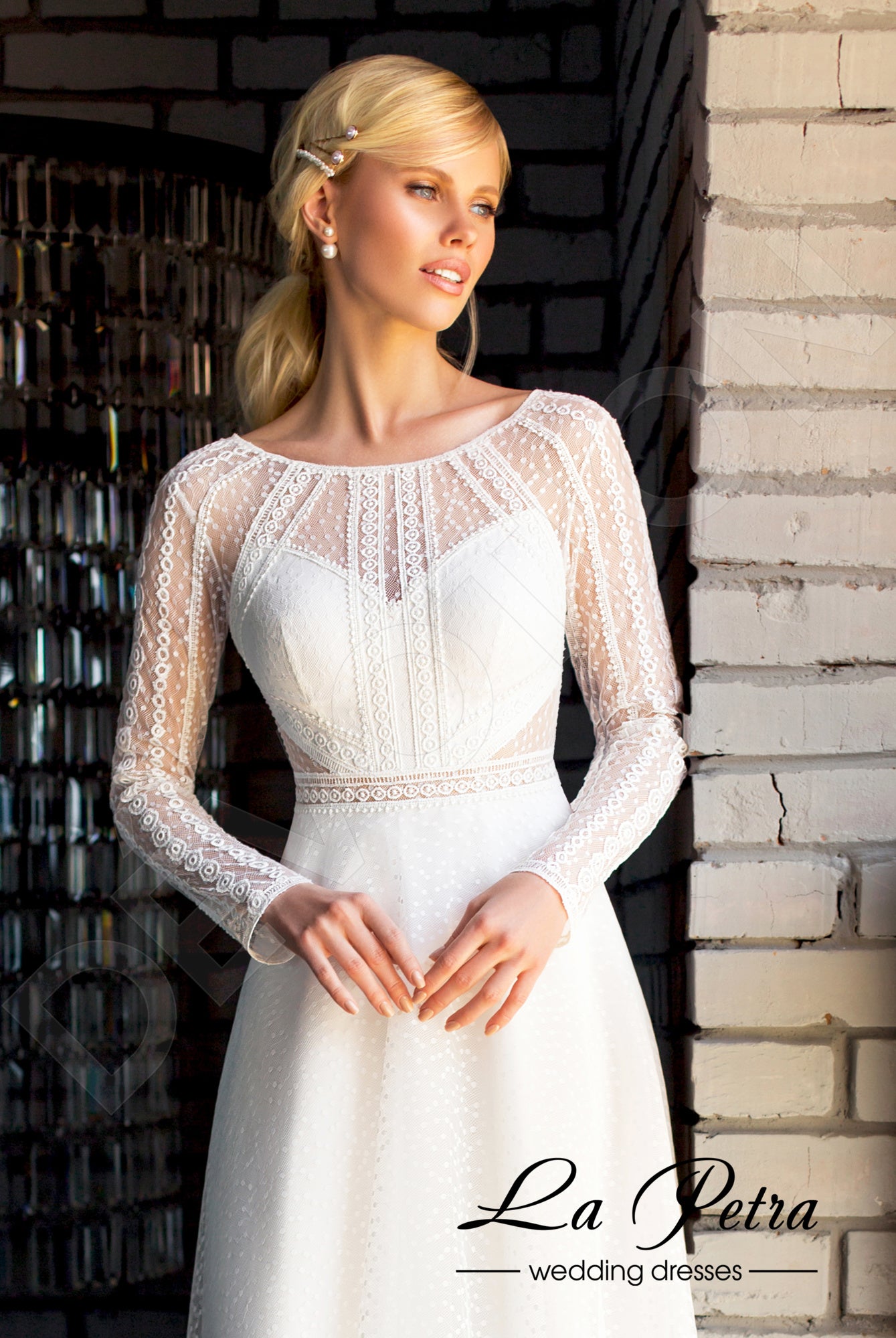Livie A-line Boat/Bateau Milk Wedding dress
