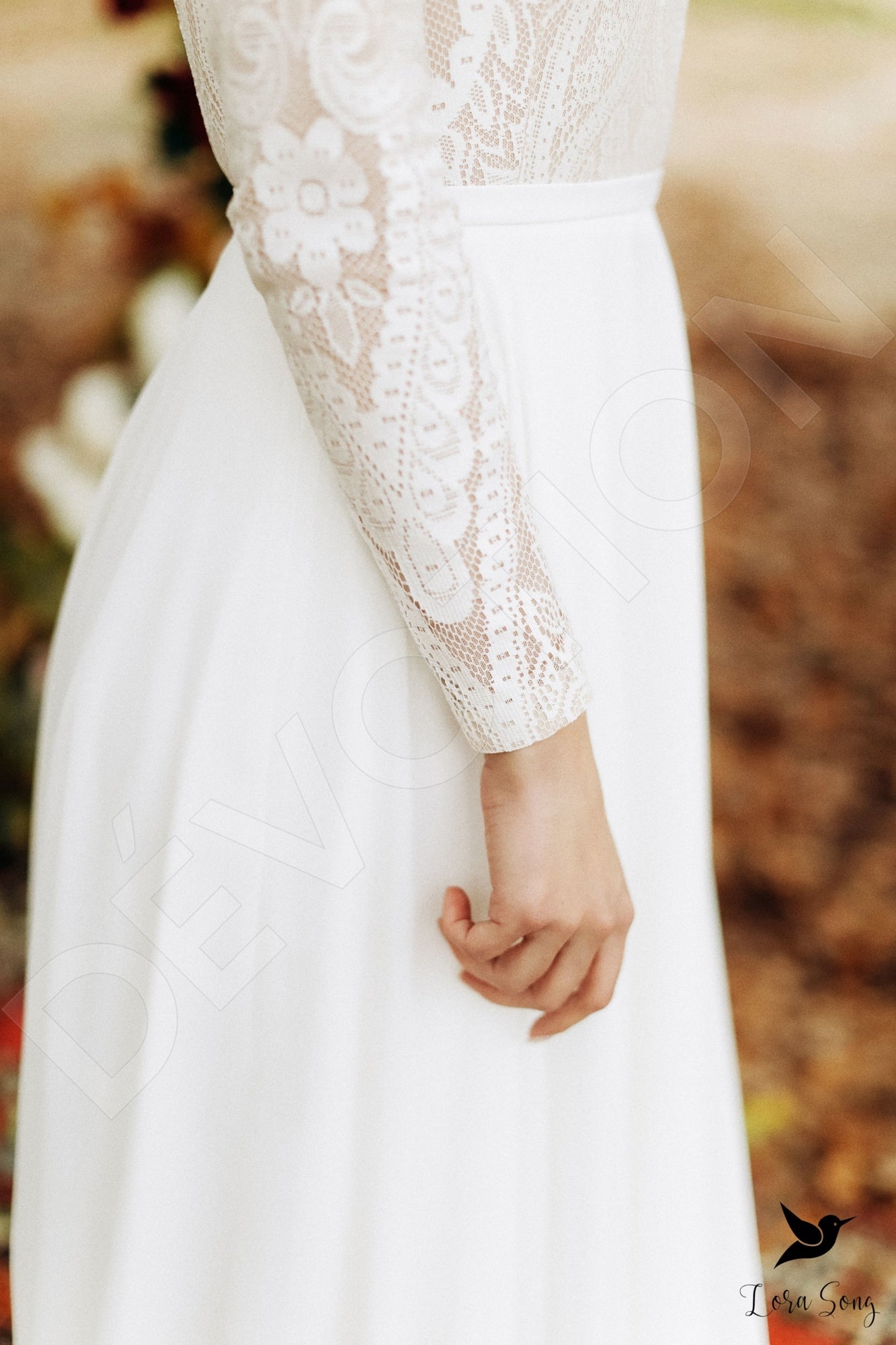 Avery Full back A-line Long sleeve Wedding Dress 9