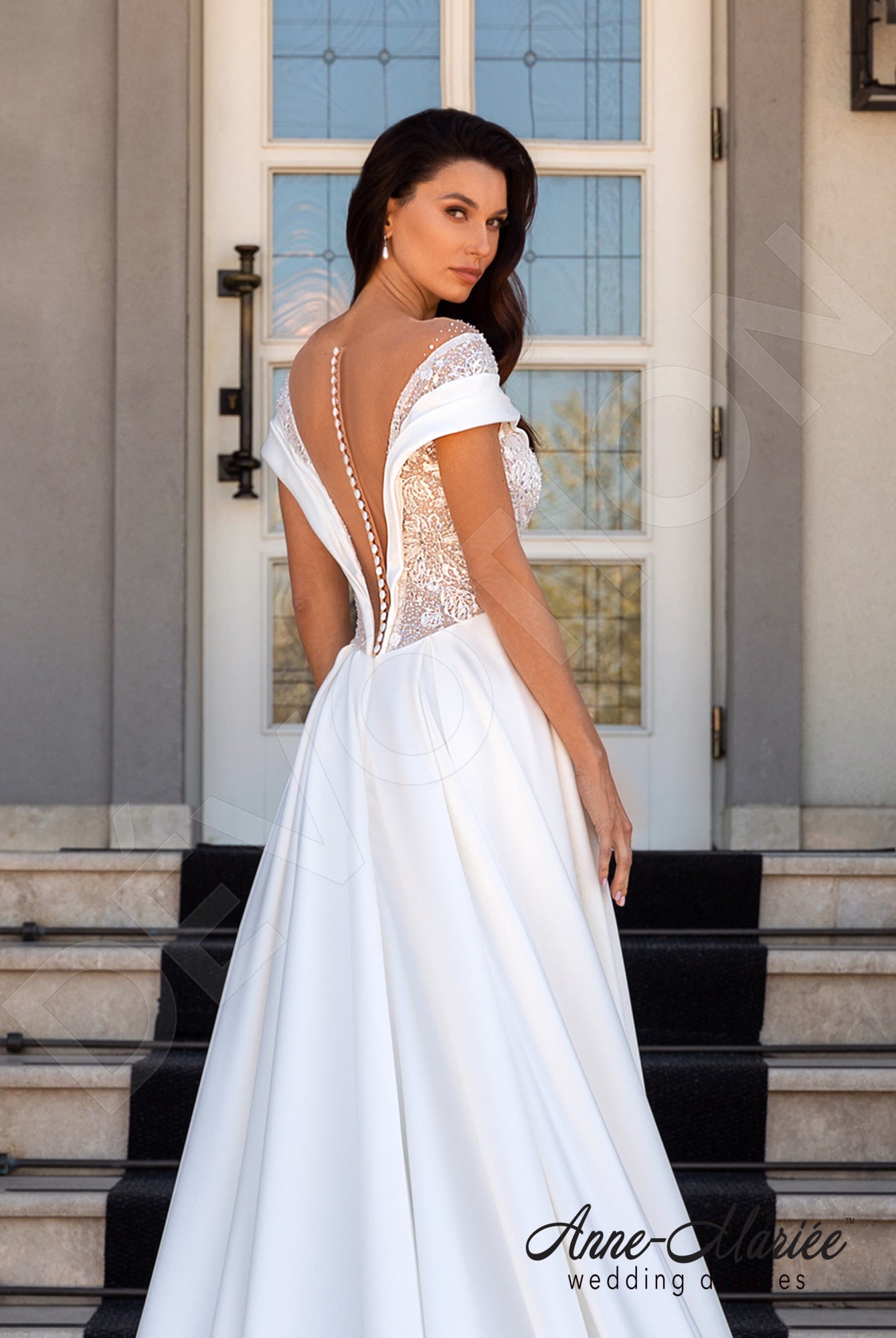 Ewet A-line Illusion Milk Wedding dress