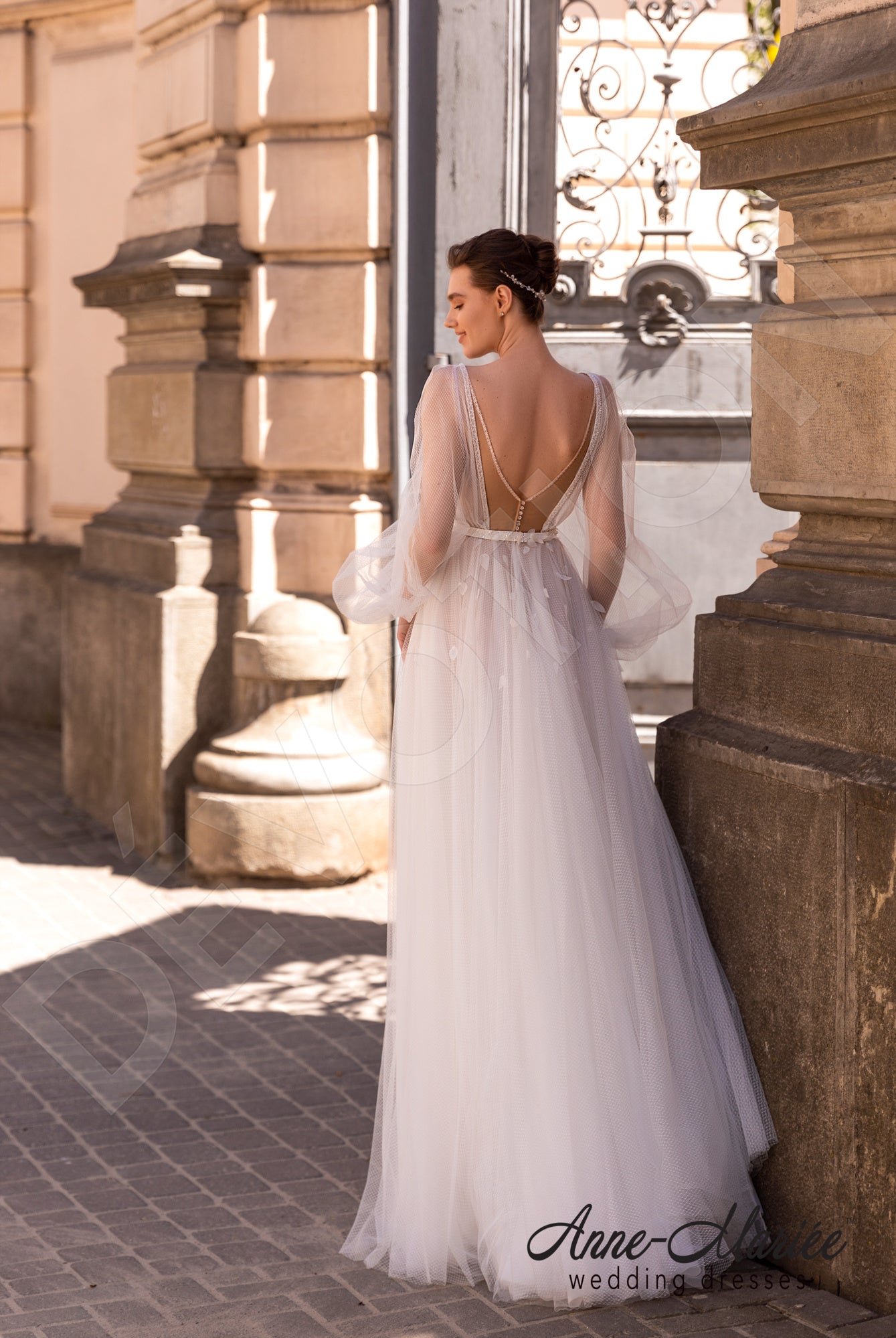 Sophie Open back A-line Long sleeve Wedding Dress Back