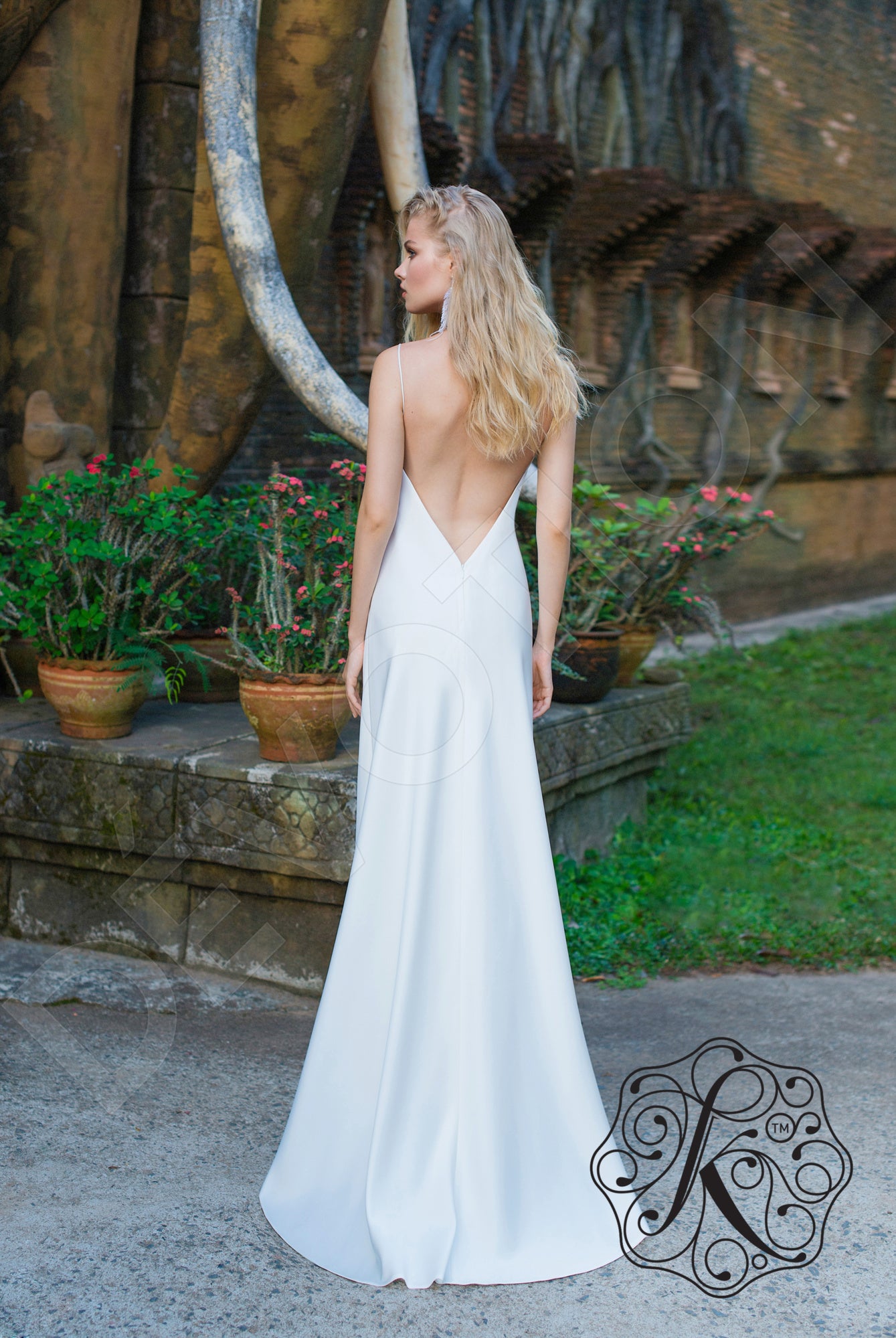 Anvil A-line Sweetheart Milk Wedding dress
