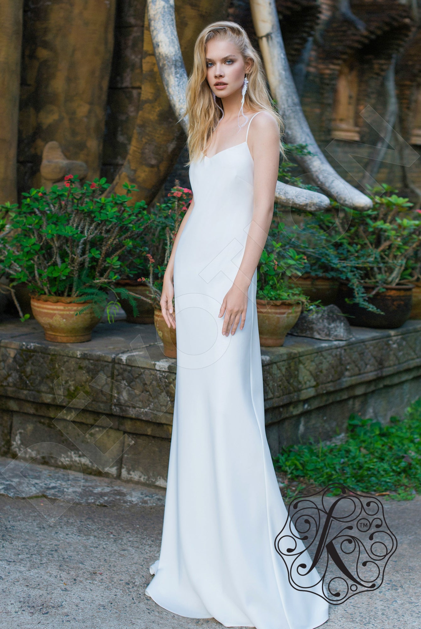Anvil A-line Sweetheart Milk Wedding dress