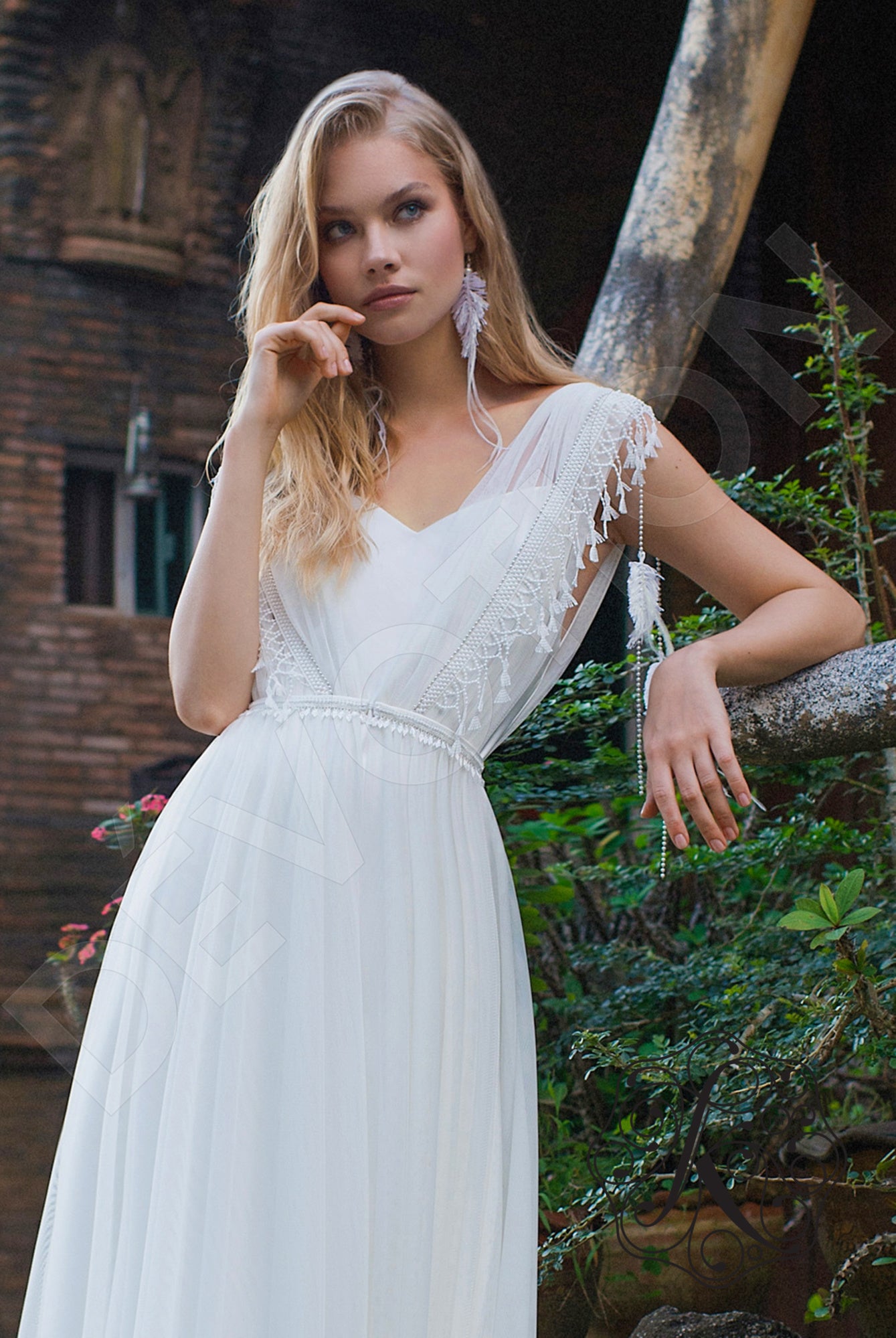 Anvil A-line Sweetheart Milk Wedding dress